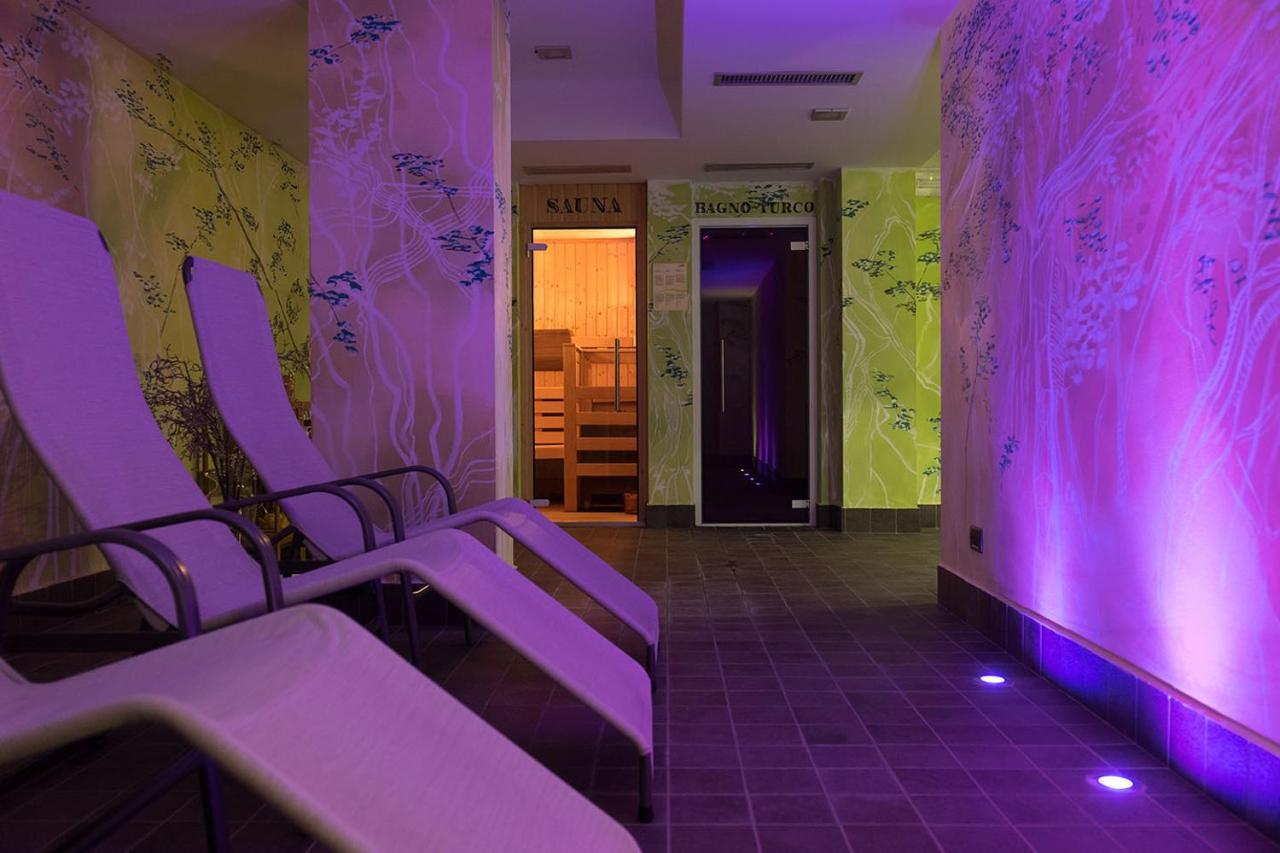 T'Ami Hotel Resort Spa Selvino Dış mekan fotoğraf