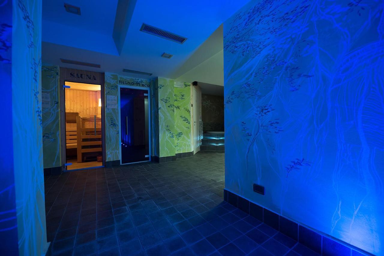 T'Ami Hotel Resort Spa Selvino Dış mekan fotoğraf
