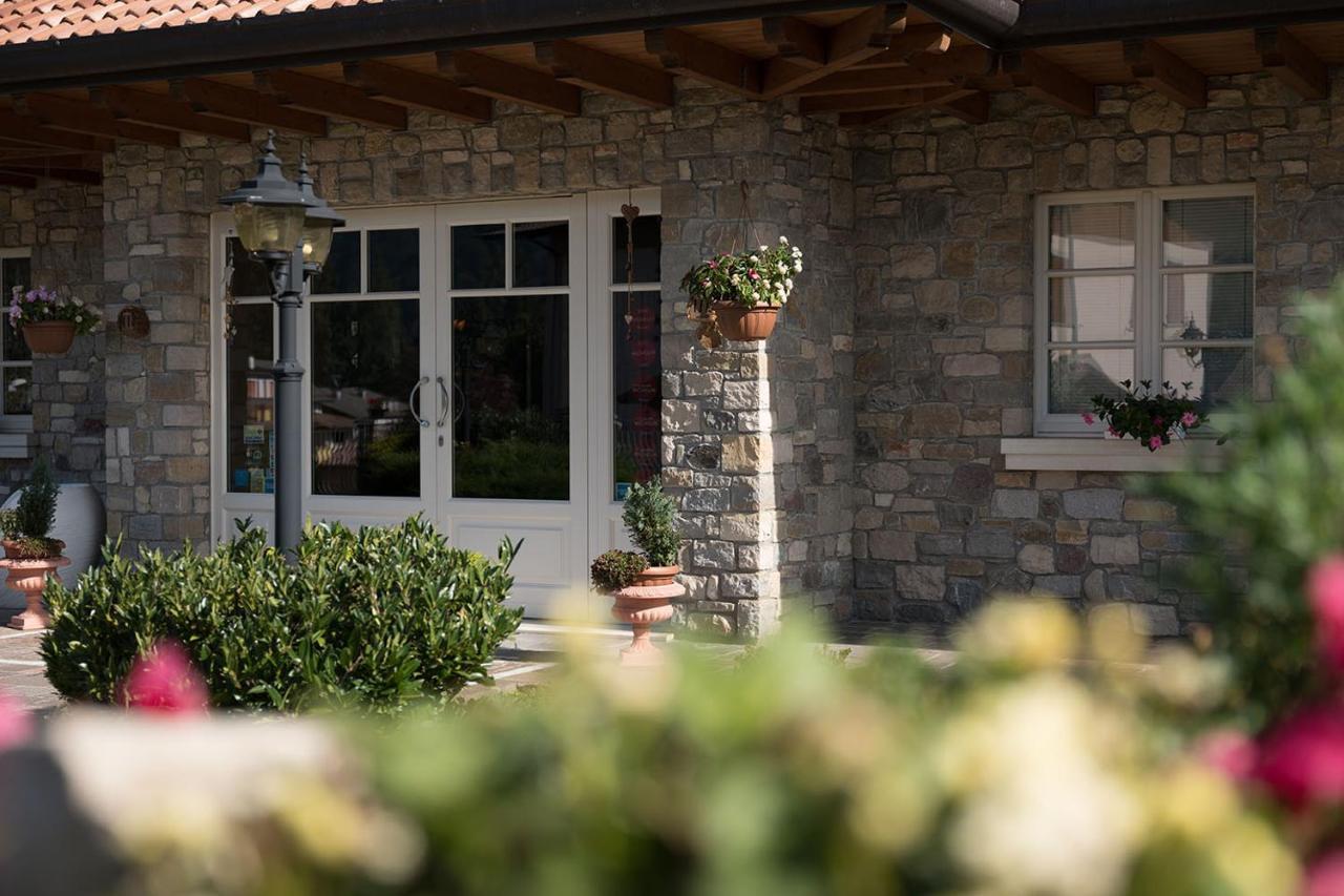 T'Ami Hotel Resort Spa Selvino Dış mekan fotoğraf