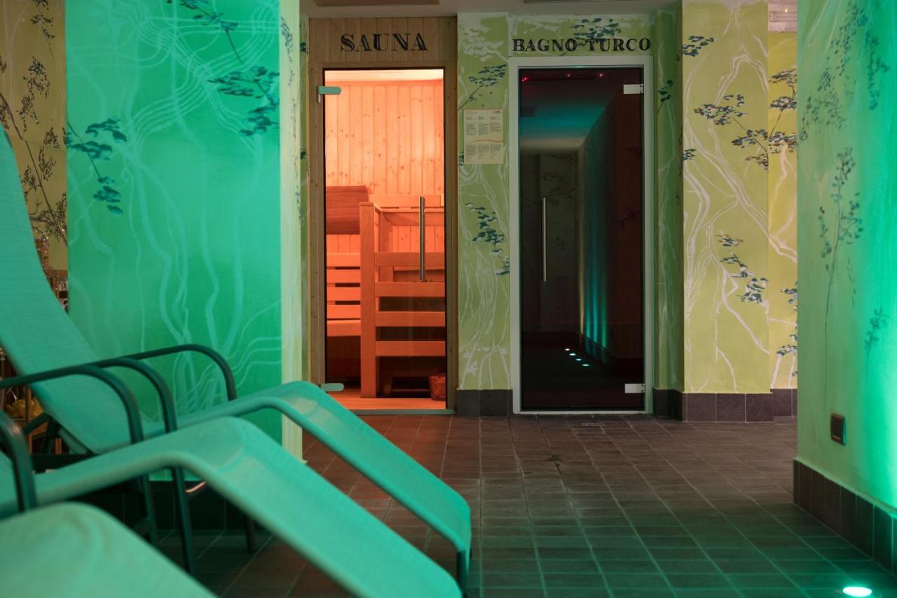 T'Ami Hotel Resort Spa Selvino Dış mekan fotoğraf